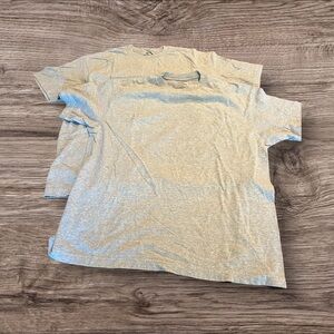 Foot Locker Men’s Gray T-Shirts Short Sleeve Lot of 2 Size Large